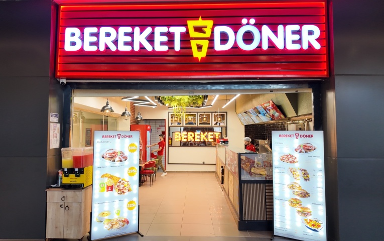 Bereket Döner Carousel AVM’de Kapılarını Açtı!