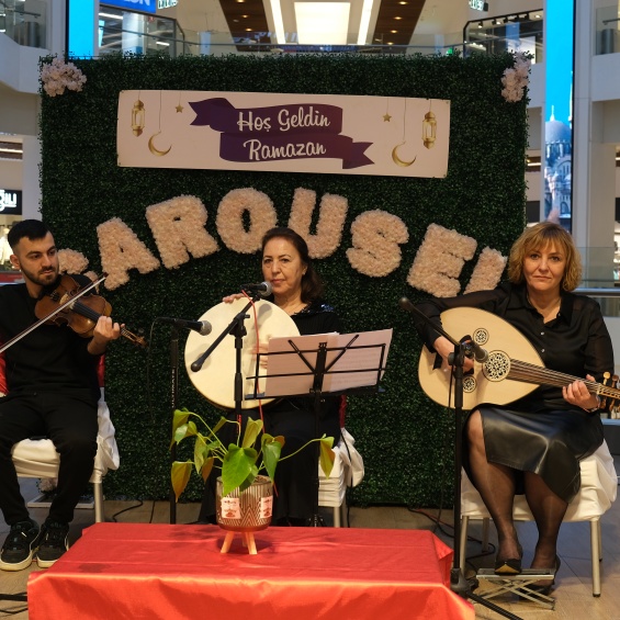 Carousel AVM Ziyaretçileri Ramazan Ayı Boyunca Fasıl Dinletisinde Buluştu