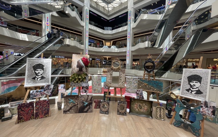 Sanatla Güçlenen Yetenekler Carousel AVM’de Bir Araya Geldi