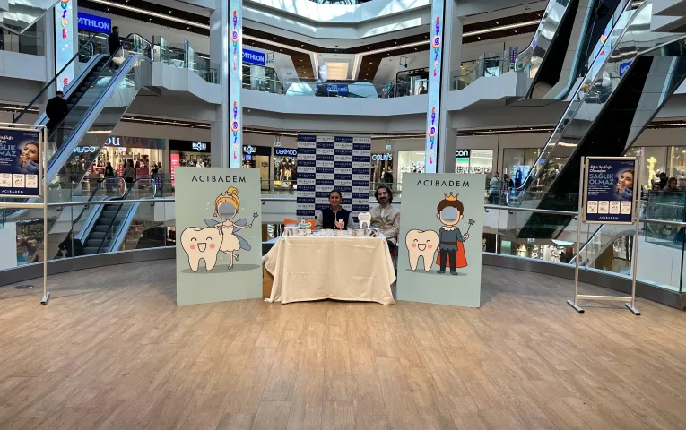 Acıbadem Hastanesi Ağız ve Diş Sağlığı Standı Carousel AVM’deydi  