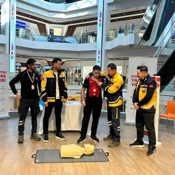 112 Ambulans Servisi’nden İlk Yardım ve Acil Sağlık Farkındalığı